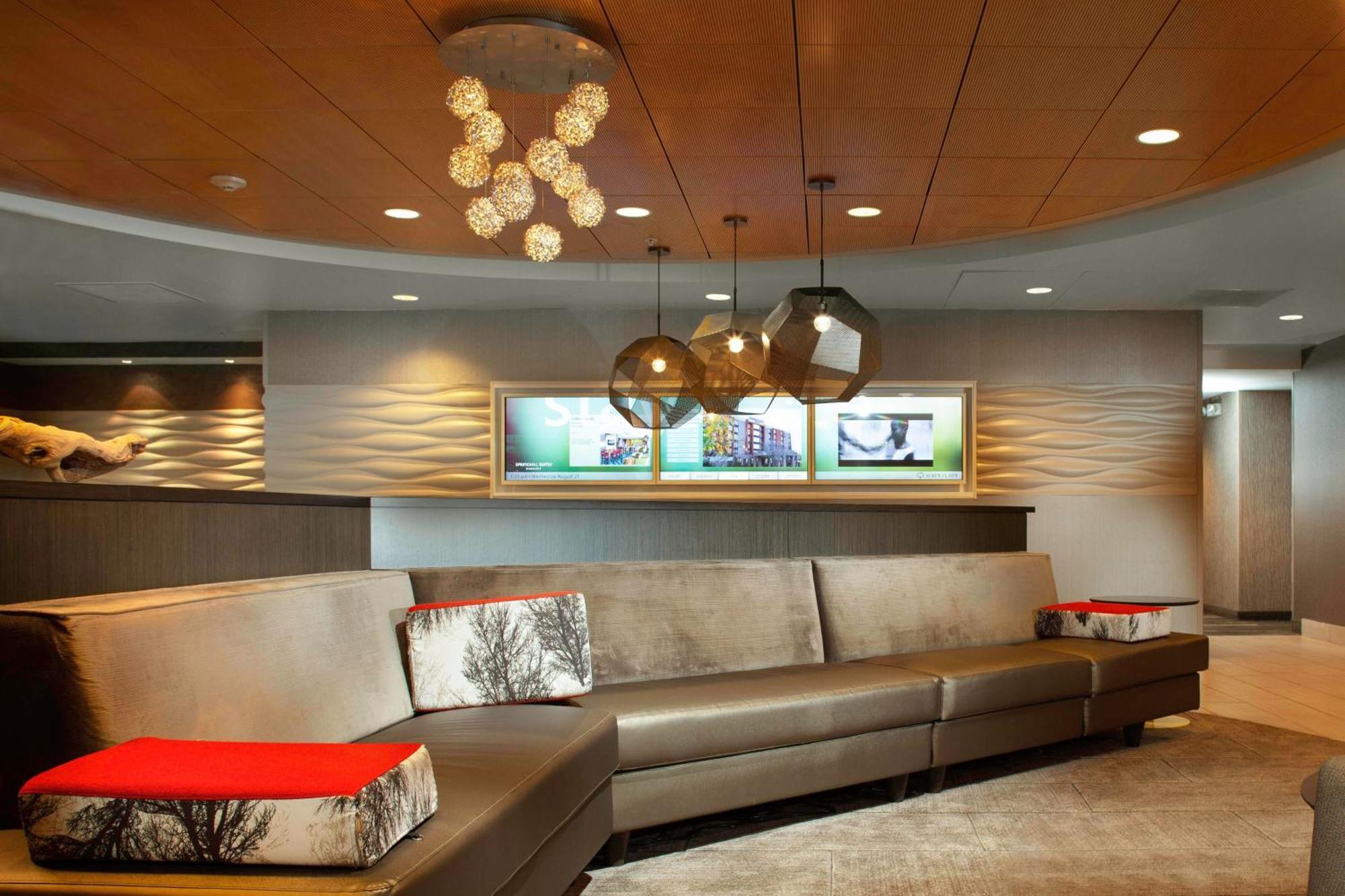 Springhill Suites Cincinnati North Forest Park Springdale Exterior photo